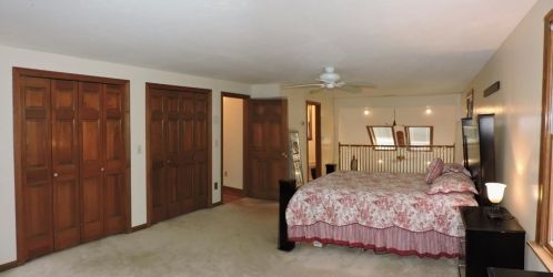 30 Jones Rd, Sutton MA 01590-2705 exterior