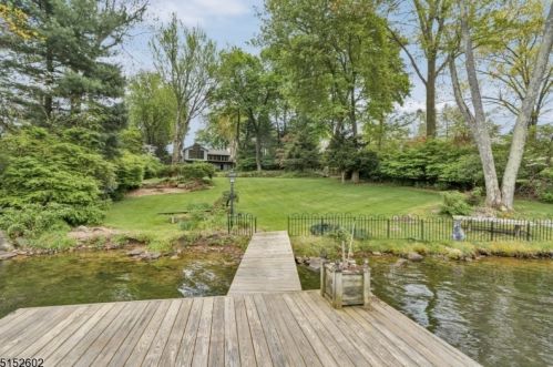 16 Is Trl, Sparta NJ 07871 exterior