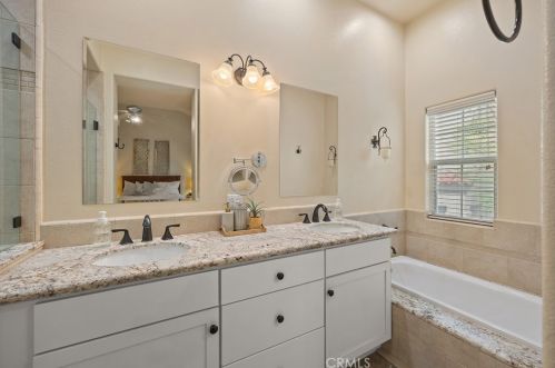 2919 Ballesteros Ln, Tustin CA  92782-1117 exterior