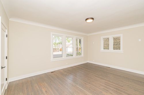 3118 Sayre Ave, Chicago, IL 60634-4528