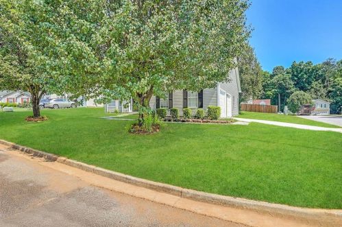 2095 Pintail Dr, Lithonia GA  30058-7860 exterior