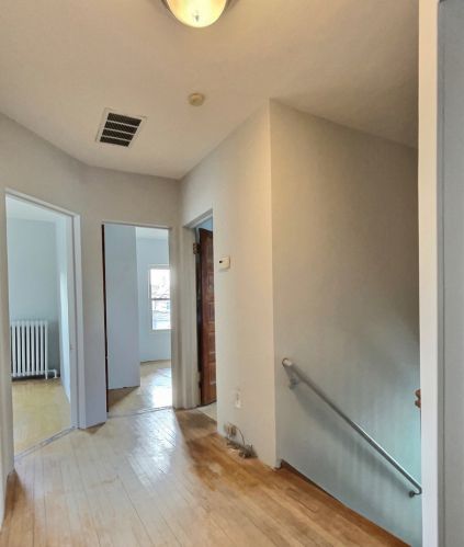 4832 Bernard St, Chicago IL 60625-5414 exterior