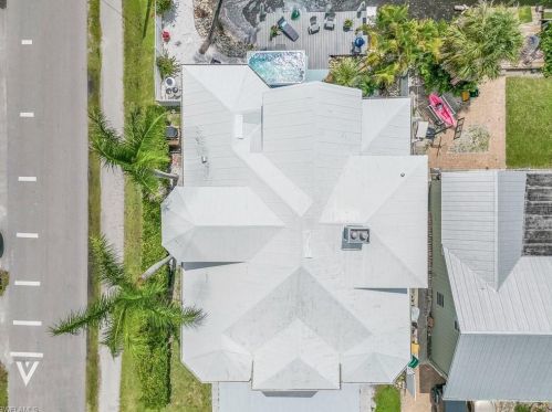 2917 Poplar St, Naples FL exterior