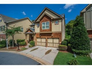 1904 Brantley Walk Ln, Atlanta, GA 30318-1871