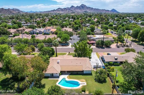 7814 3rd St, Phoenix, AZ 85020-4008