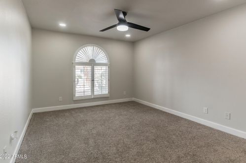 26249 Brentwood Dr, Chandler AZ 85248-6702 exterior