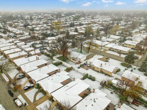 7619 Argyle St, Chicago IL 60640-3307 exterior