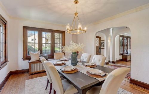 5347 Berkeley Blvd, Milwaukee WI 53217-5138 exterior