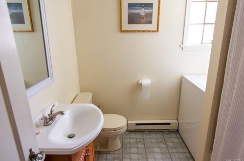 643 Br Rd, Patterson NY 12563-2102 exterior