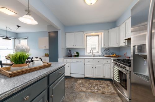 4043 110, Milwaukee WI 53226-4106 exterior