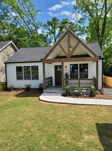 1591 Liberty Ave, Atlanta GA  30317-2308 exterior