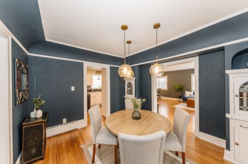 5030 Larkin St, Milwaukee WI 53217-5754 exterior