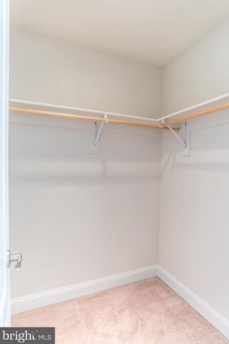 8106 Ashton St, Alexandria VA 22309-1345 exterior