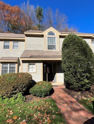 169 Portsmouth St, Concord NH  03301-5805 exterior