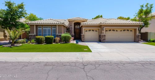 16043 27th Pl, Phoenix AZ  85048-9295 exterior