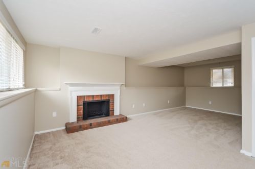 2077 Raintree Pl, Lithonia GA  30058-7956 exterior