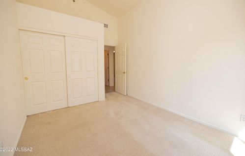 11887 Centaurus Pl, Tucson AZ 85737-3455 exterior