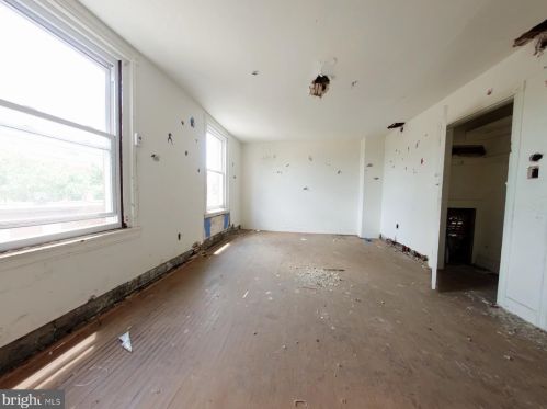 3544 15th St, Philadelphia, PA 19140-4102