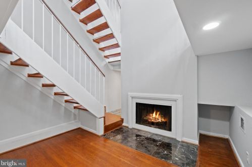 716 13th St, Washington DC  20002-4463 exterior