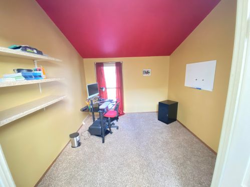 9212 70, Milwaukee WI 53223-1108 exterior