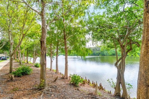 2897 Greenleaf Cir, Boynton Beach FL 33426-8662 exterior