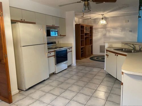 750 College Park Rd, Fort Pierce FL 34953-3334 exterior