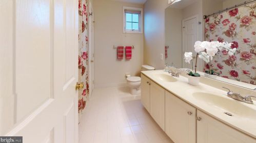 14 Livingston Ln, Lumberton Township NJ  08048-6210 exterior