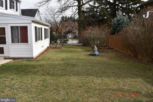 471 Grant Dr, Hanover PA 17331-1431 exterior