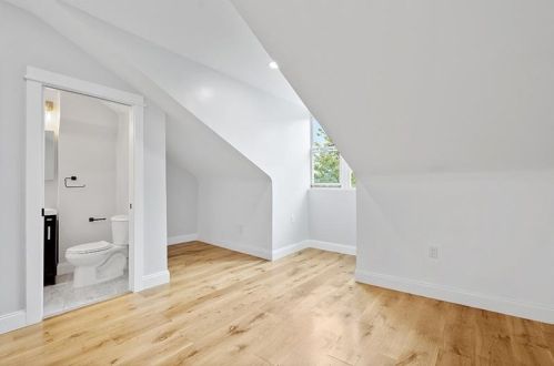 1714 Buena Vis St, Pittsburgh PA 15212-3927 exterior