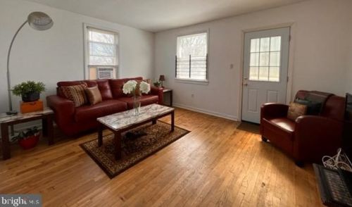 4511 Clay St, Washington DC 20019-4661 exterior