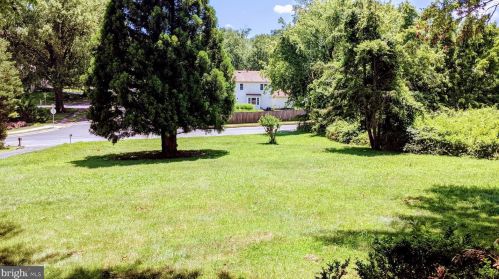 6210 Chesterbrook Rd, Mc Lean VA  22101-3217 exterior