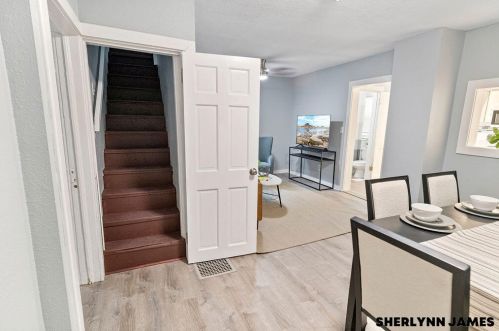 338 Hanover St, Grand Rapids MI 49505-5076 exterior