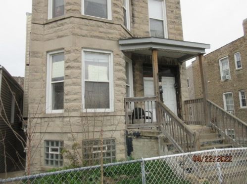 1368 Fairfield Ave, Chicago IL 60632-2210 exterior