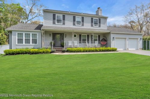 28 Linda Dr, Jackson Twp, NJ 08527-5026