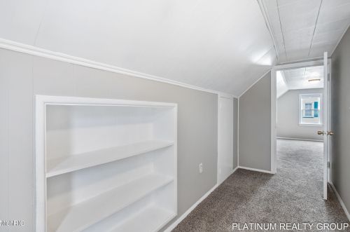 3013 Roosevelt Rd, Meskegon MI 49441-3905 exterior