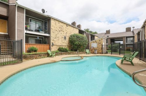 9170 Forest Ln, Dallas TX  75243-8900 exterior