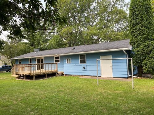 839 Nunn Ave, Canton, WI 54868-1042