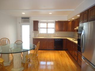 921 Moore St, Philadelphia PA  19148-1616 exterior