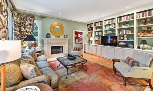 1085 Brookhaven Sq, Atlanta GA 30319-2878 exterior