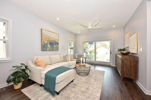 1908 Elmdale Ct, Milwaukee WI 53211-2342 exterior