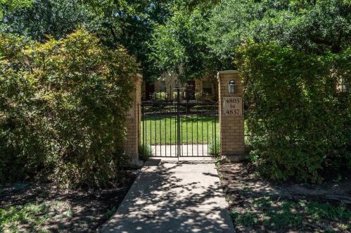 4811 Central Expy, Dallas TX  75205-3520 exterior