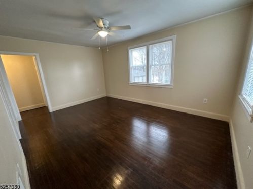 21 Adams Ave, Dover NJ 07801-5535 exterior