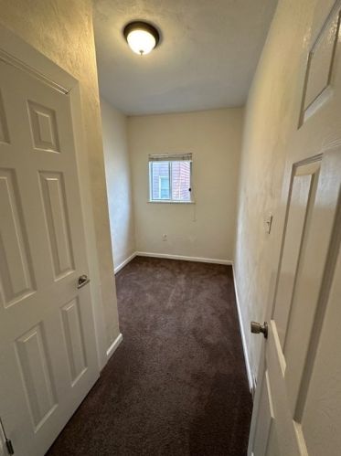 2011 Gregory St, Pittsburgh PA  15203-1641 exterior