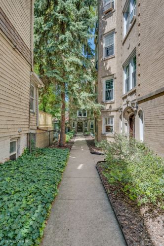 4846 Paulina St, Chicago, IL 60640-4146