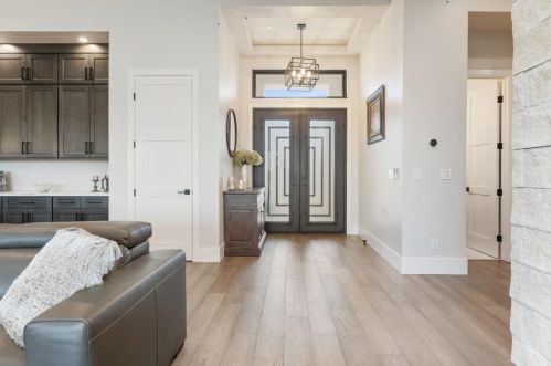 1990 Ritchie St, Folsom CA  95630 exterior