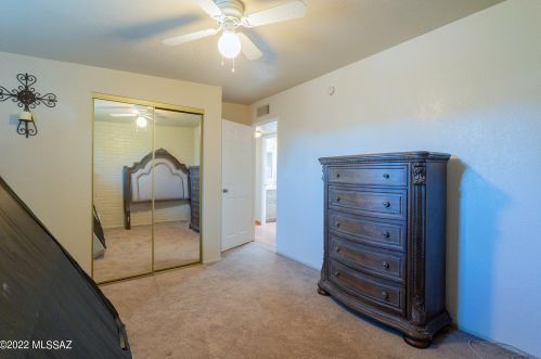 7925 Beverly St, Tucson AZ 85710-5803 exterior