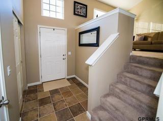 15844 Rosewood St, Omaha NE  68136-3231 exterior