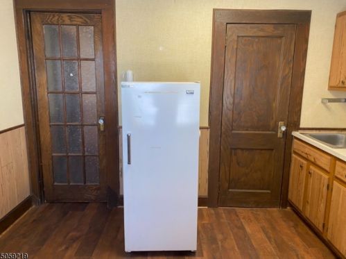 303 Haledon Ave, Paterson NJ 07508-2770 exterior