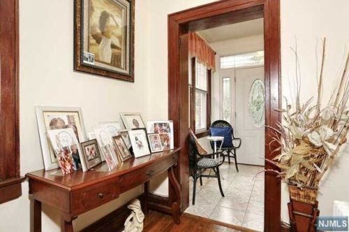 1108 Lorraine Ave, Teaneck NJ 07666-5745 exterior