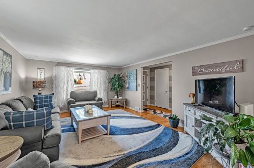 128 Paree Dr, Pittsburgh PA  15239-2424 exterior